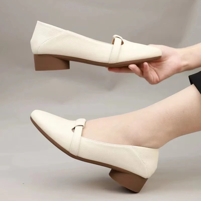 2024秋季新款软底软面低跟浅口尖头防滑中老年妈妈鞋女鞋2368