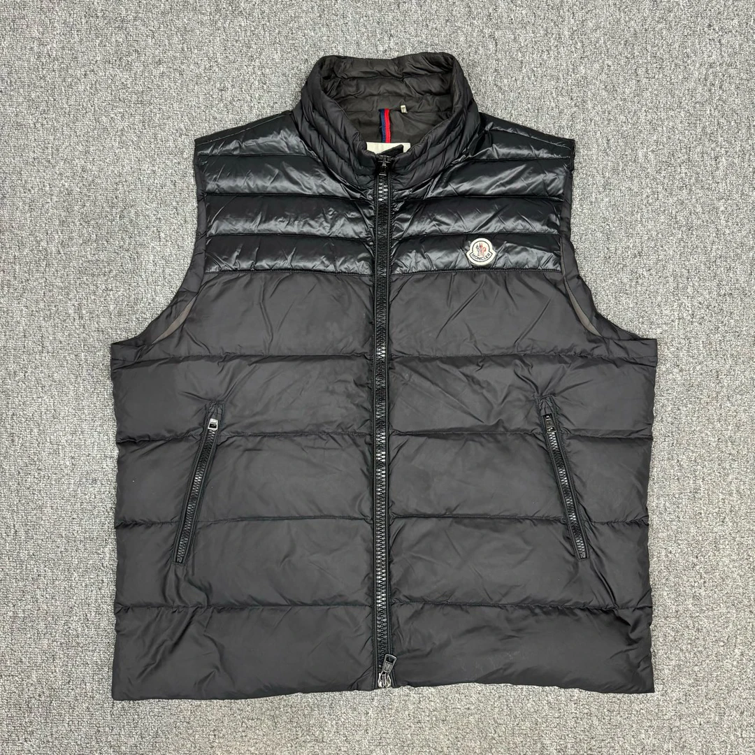 11100056 Moncler蒙口 黑色羽绒背心马甲 7码98新