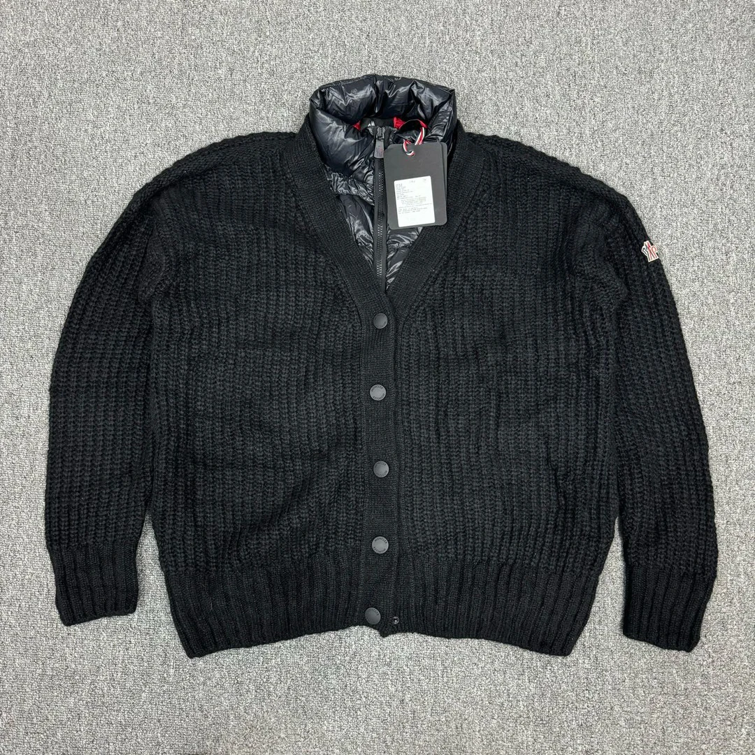 11177999 Moncler蒙口 黑色针织开衫羽绒服未使用带吊牌M码
