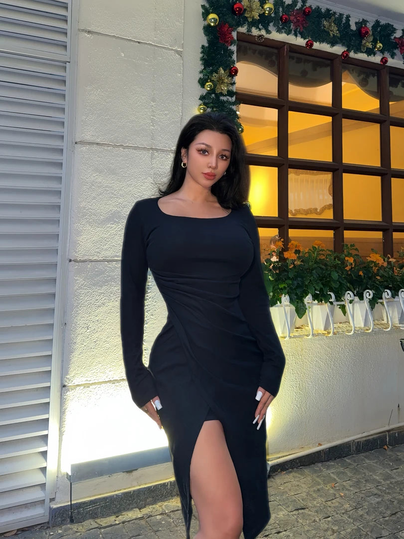 法式方领长袖连衣裙褶皱收腰显瘦修身纯色时尚气质开叉性感包臀裙