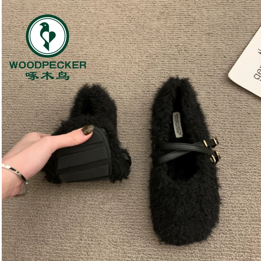 啄木鸟玛丽珍毛毛鞋秋冬2024新款孕妇软底羊羔绒豆豆鞋加绒棉瓢鞋