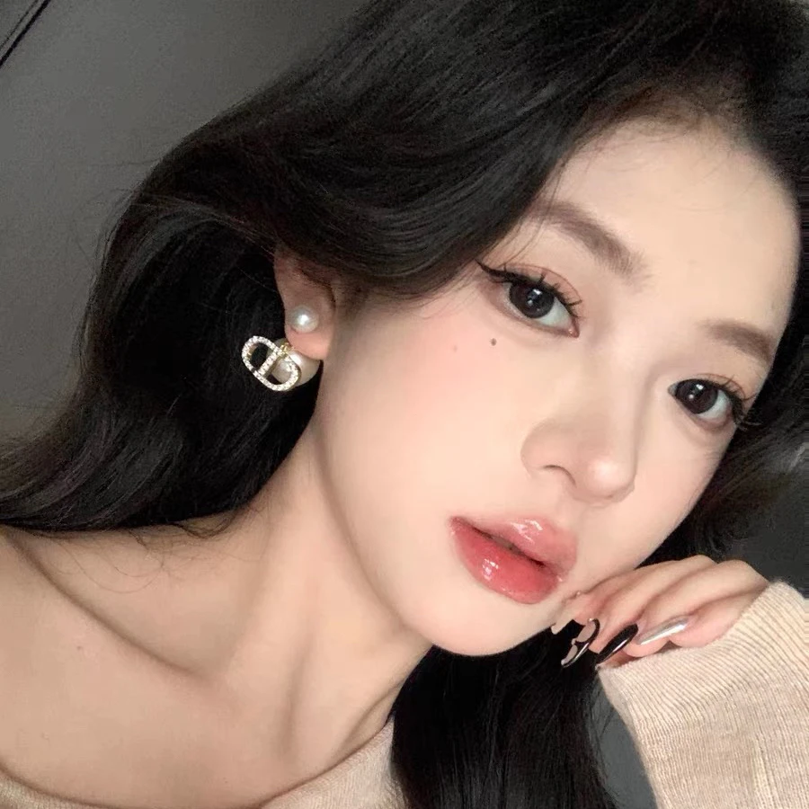 铜合金合成锆石耳饰 E0113 时尚气质百搭优雅c d字母百搭耳环