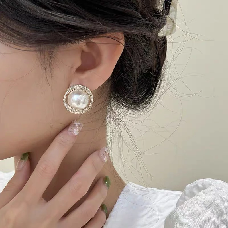 铜合金仿珍珠耳饰 E0425气质小香风白色优雅简约精致百搭