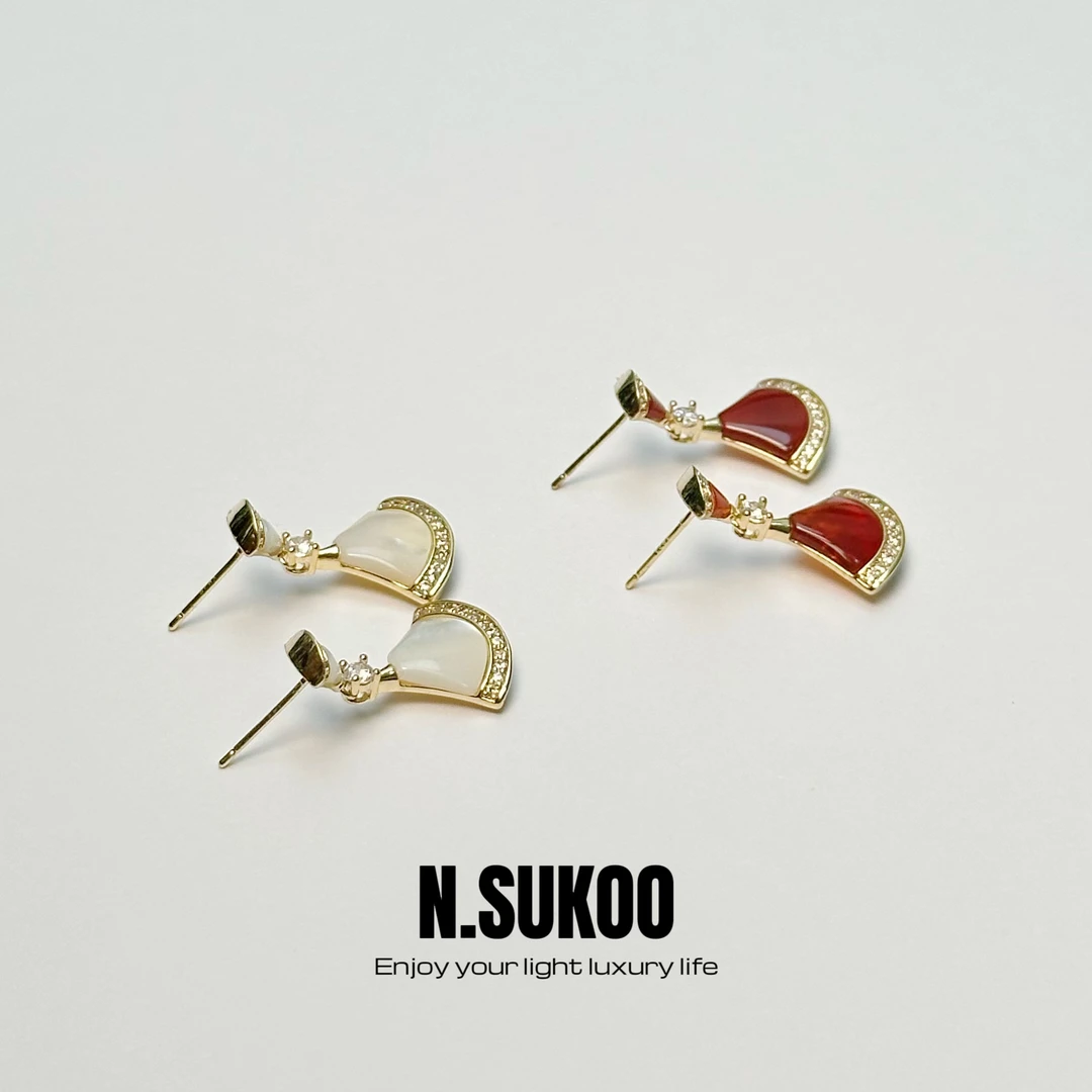 铜合金贝壳耳饰 E0191 时尚扇子小裙子耳环玫瑰同款