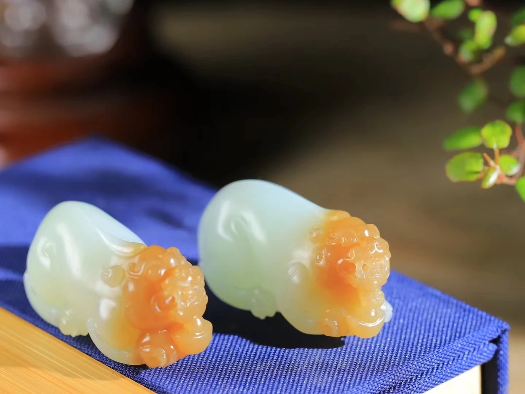 新疆和田玉糖白貔貅一对