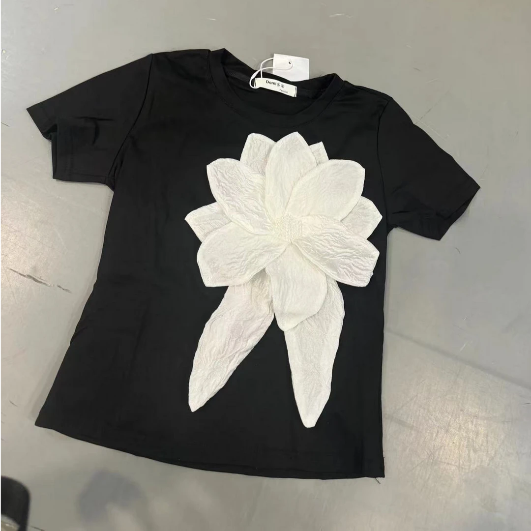 【文乐乐】夏季新款洋气重工立体花朵时尚休闲潮流百搭短袖T恤8663