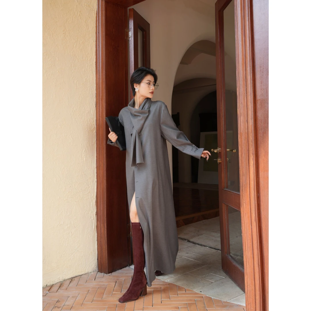 【围绕】围巾裙软乎乎的肤感TR冬季一体围巾领宽松长款连衣裙