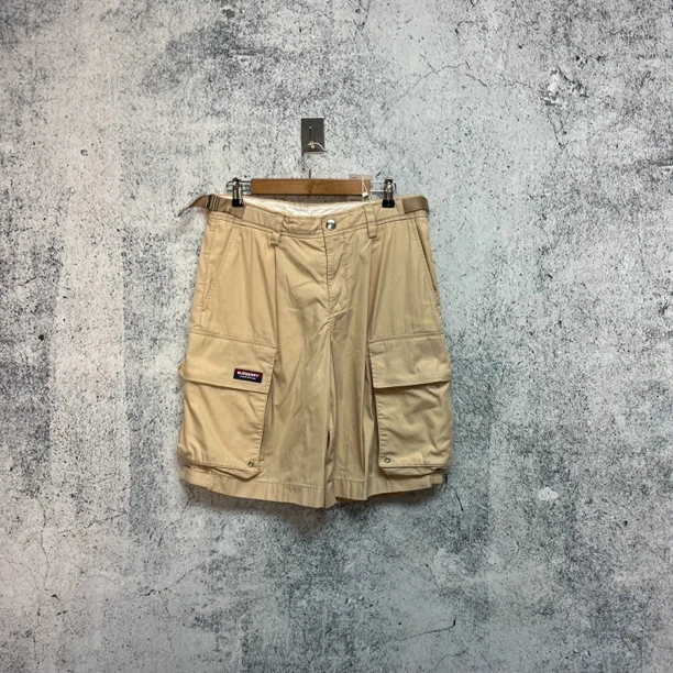 全新未使用 / Burberry休闲棉质工装短裤 /50码/公价6800/#1037