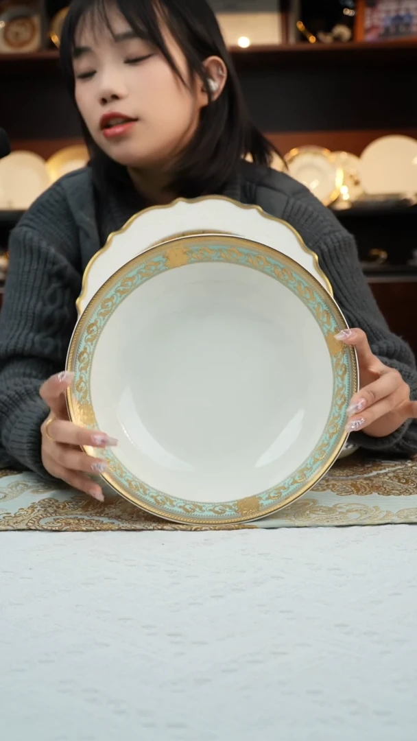 【闪购商品】瓷摆件9英寸汤碗 暇