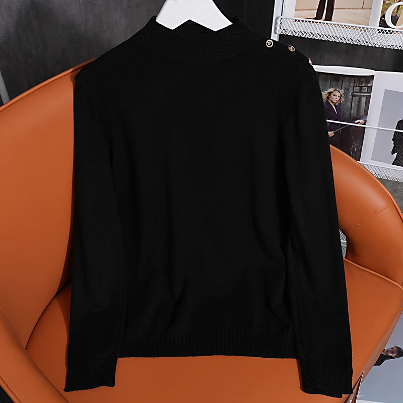 【七老板】70003-抱金币半高领钉珠针织衫2024秋装百搭款套头上衣