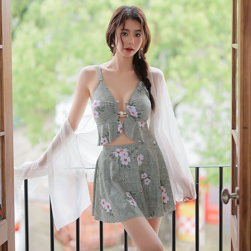 【曼柠】大码性感纯欲分体长袖罩衫平角裙式泳衣遮肉遮肚显瘦温泉