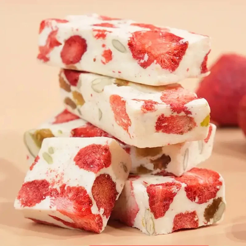 草莓羊奶芙 休闲零食小吃网红追剧好吃手工营养健康坚果 健康糕点