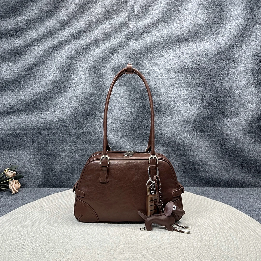 手提包2024秋冬新款女包休闲时尚大容量复古牛皮包单肩真皮大包包