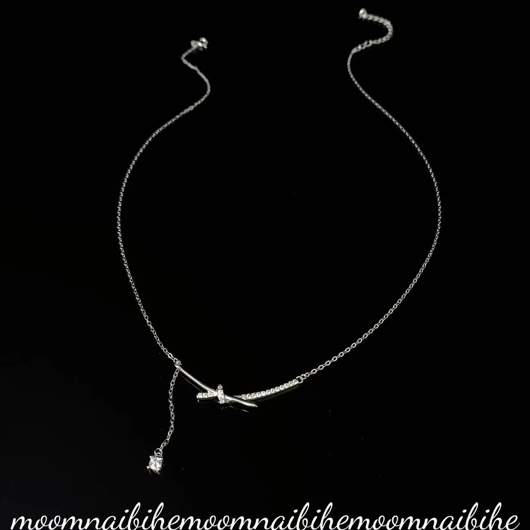 坠链均925银合成锆石 气质轻奢 925银合成锆石几何项链 X1689