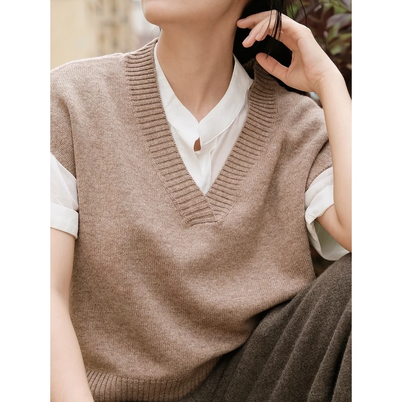 APCSHOP 初秋新款百搭无袖针织V领坎肩女纯色简约骆马绒马甲背心