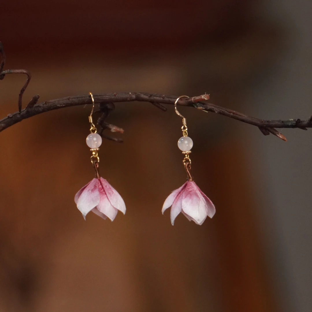 合金耳饰 粉玉兰花 耳环非遗绒花古风旗袍新中式耳饰花朵手国风