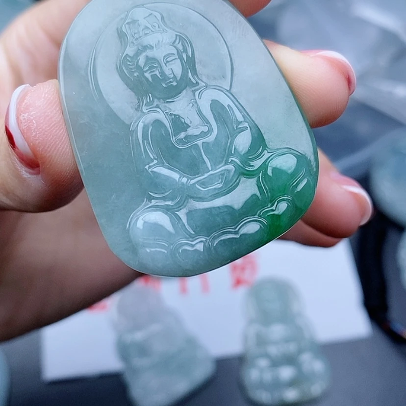 【闪购商品】翡翠颈饰未镶嵌