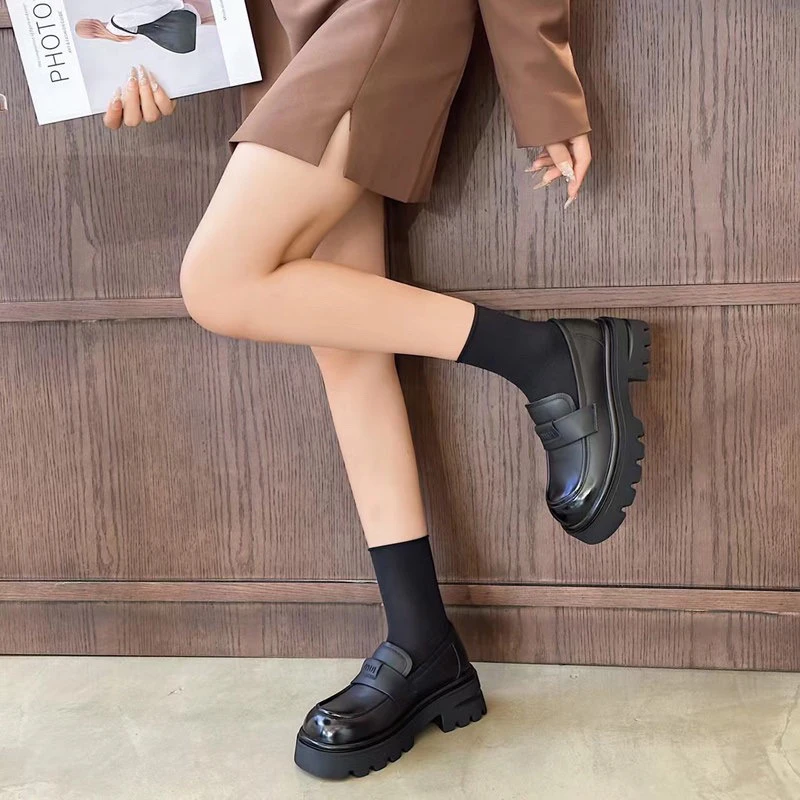 乐福鞋女厚底2024秋季新款一脚蹬黑色方跟英伦风小皮鞋8808x12/11