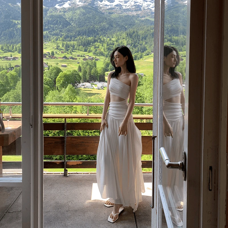 YOYO浪漫的神 气质度假风斜肩拼纱长裙女2024夏季新款法式连衣裙