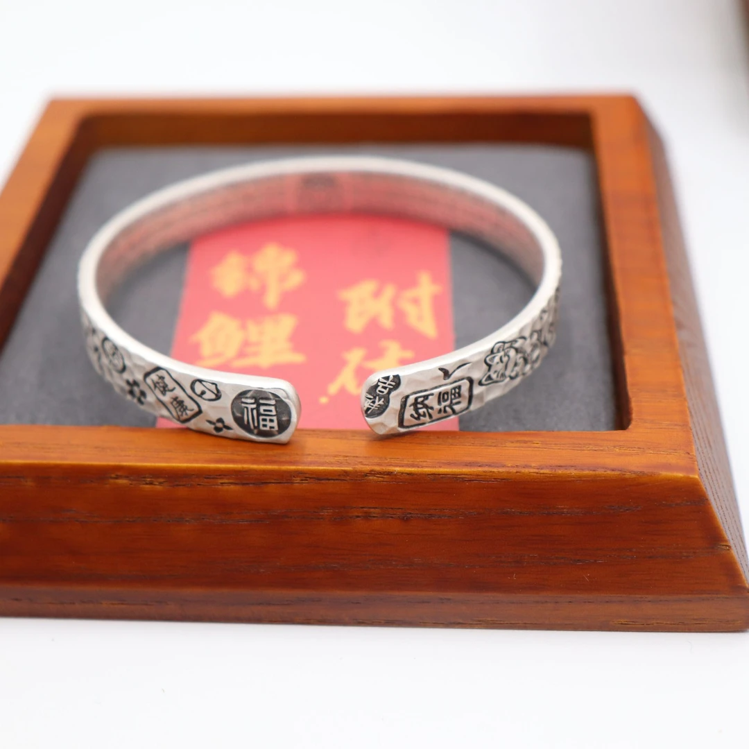 足银银制品 足银999.9手镯（31.34g）