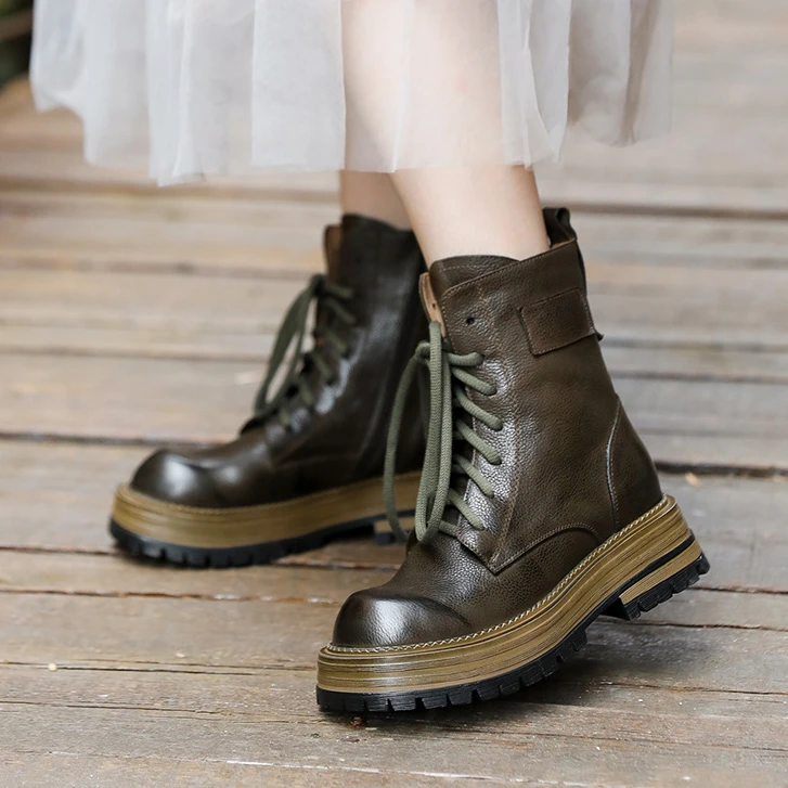 牛皮短靴圆头擦色厚底防水台休闲系带女短靴秋冬新款马丁靴百搭