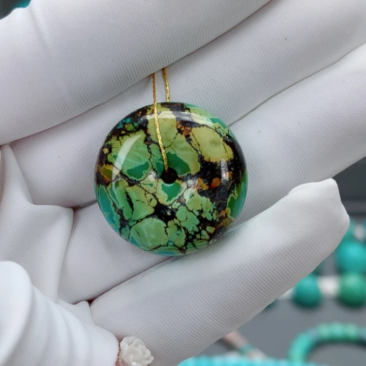 绿松石绿松石未镶嵌