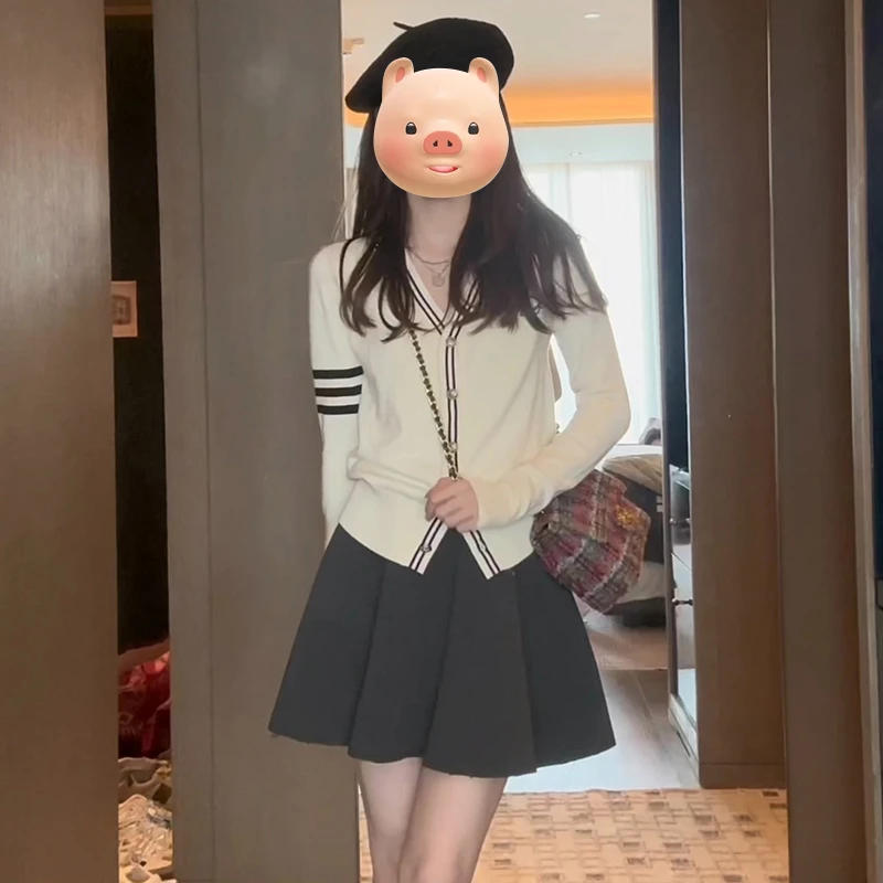 小香学院风白色针织衫女2024新款春秋季毛衣内搭打底开衫长袖上衣