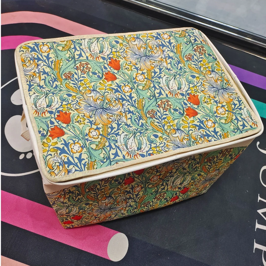 100升百合双拉链带钢圈收纳箱大容量防尘防潮换季储物箱可折叠