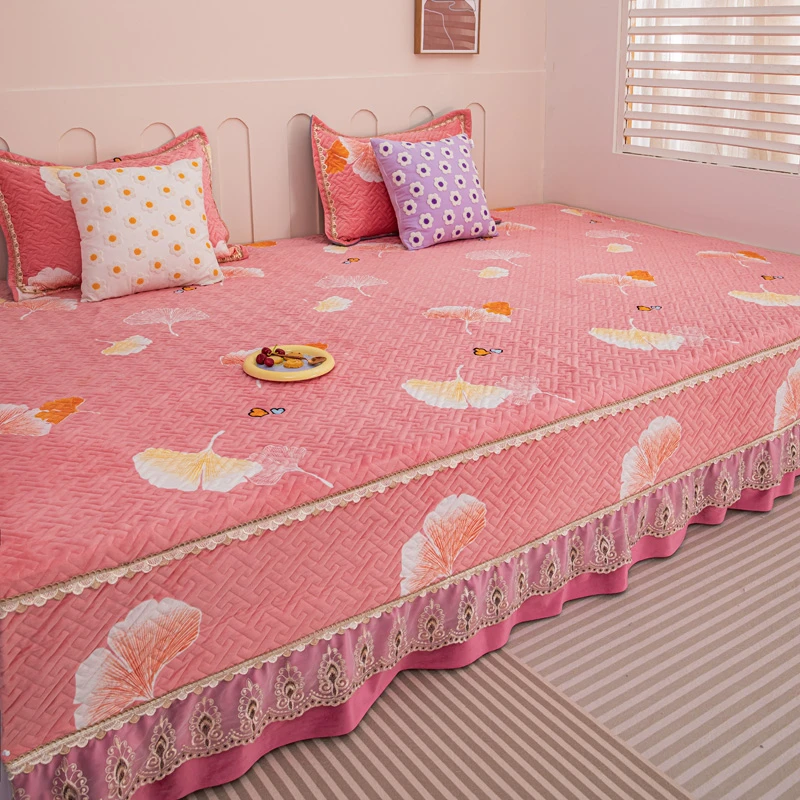 新款牛奶绒炕盖新款蕾丝边榻榻米床单粉色加厚防滑加绒炕单农村