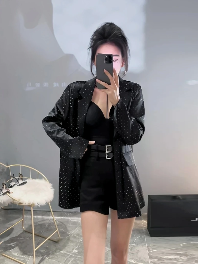 法式高级感重工小众设计感烫钻闪亮西装外套2023早秋季西服上衣女