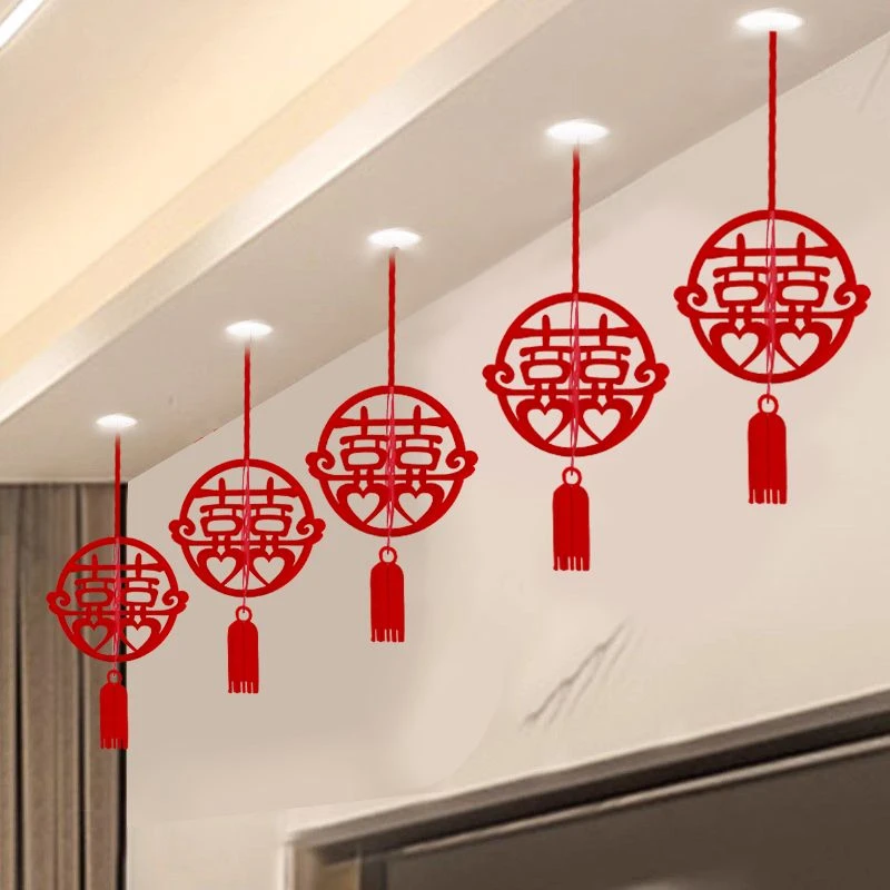 结婚客厅吊顶挂饰喜字拉花男方女方房间卧室屋顶拉花房场景装饰