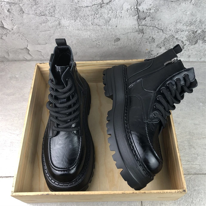 短筒马丁靴男秋冬新款潮男英伦大头瘦瘦显高休闲英伦风复古男靴