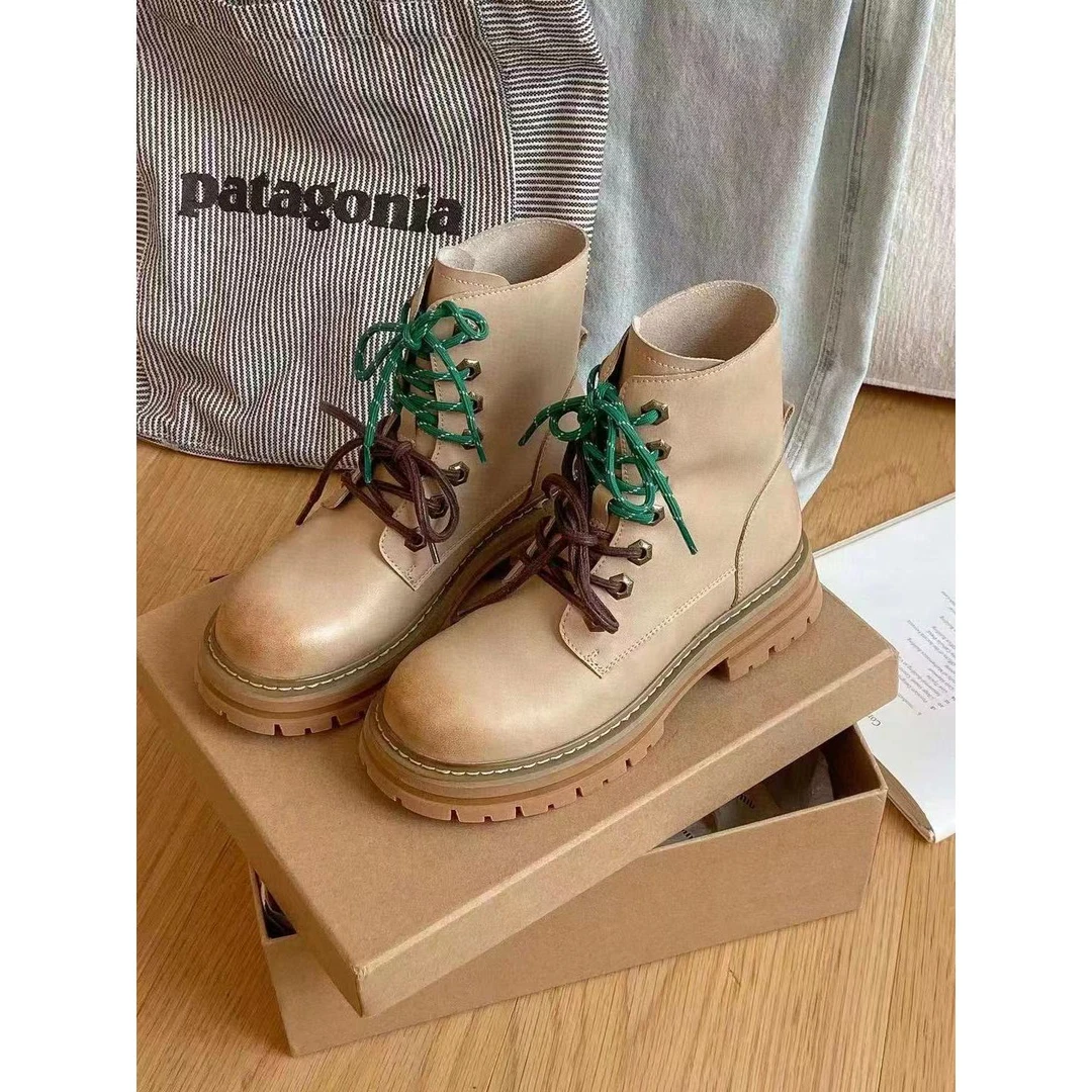 新款气质百搭潮流女款马丁A/AME/7800-1080