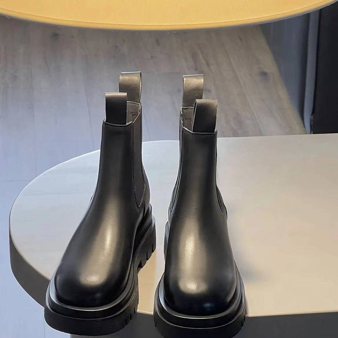 新款气质百搭潮流女款短靴B/MZJ/5922