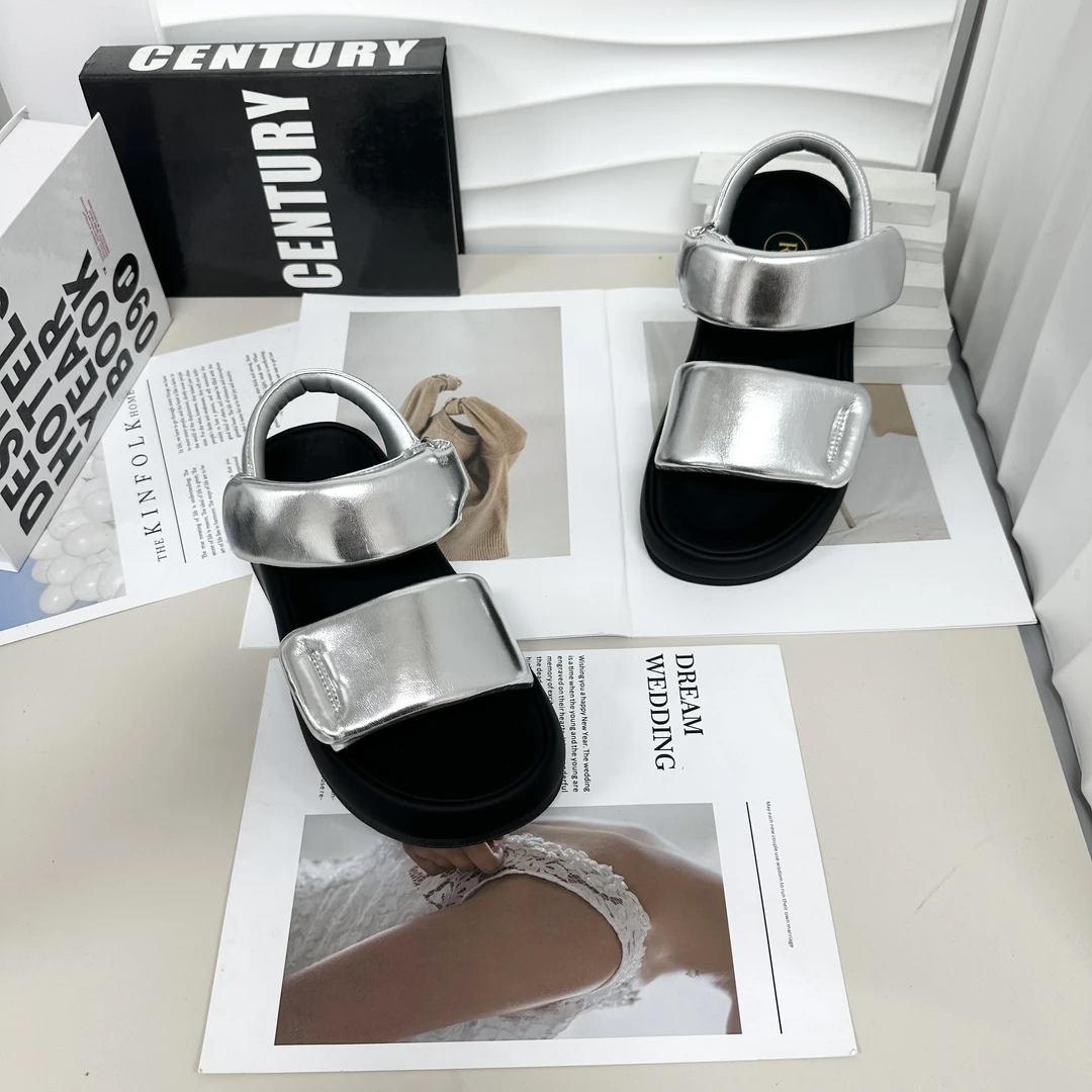 【与然良品】3032新款爆版百搭时尚凉鞋