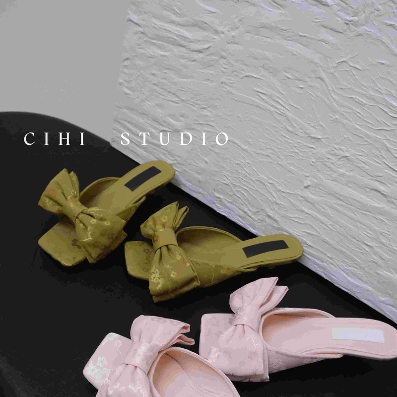 5-498-南枝独绝- 新中式印花蝴蝶结方头细跟中跟凉拖高跟