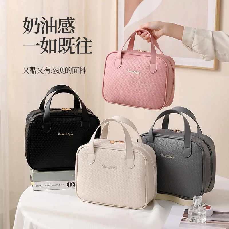 化妆包女2024新款高端便携式大容量手提化妆刷收纳包旅行洗漱包