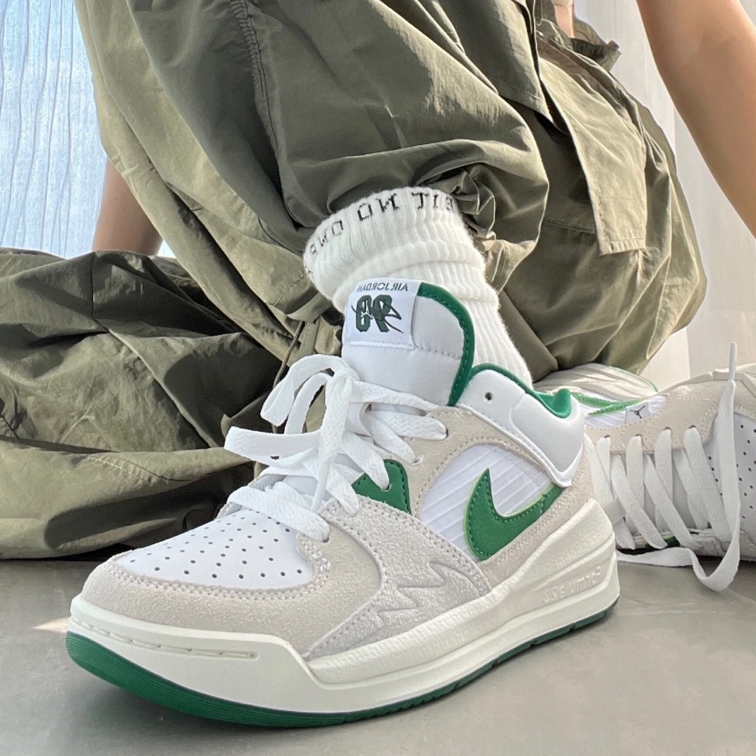 NIKE/耐克23年新款男子JORDAN STADIUM 90低帮篮球鞋 DX4397-103