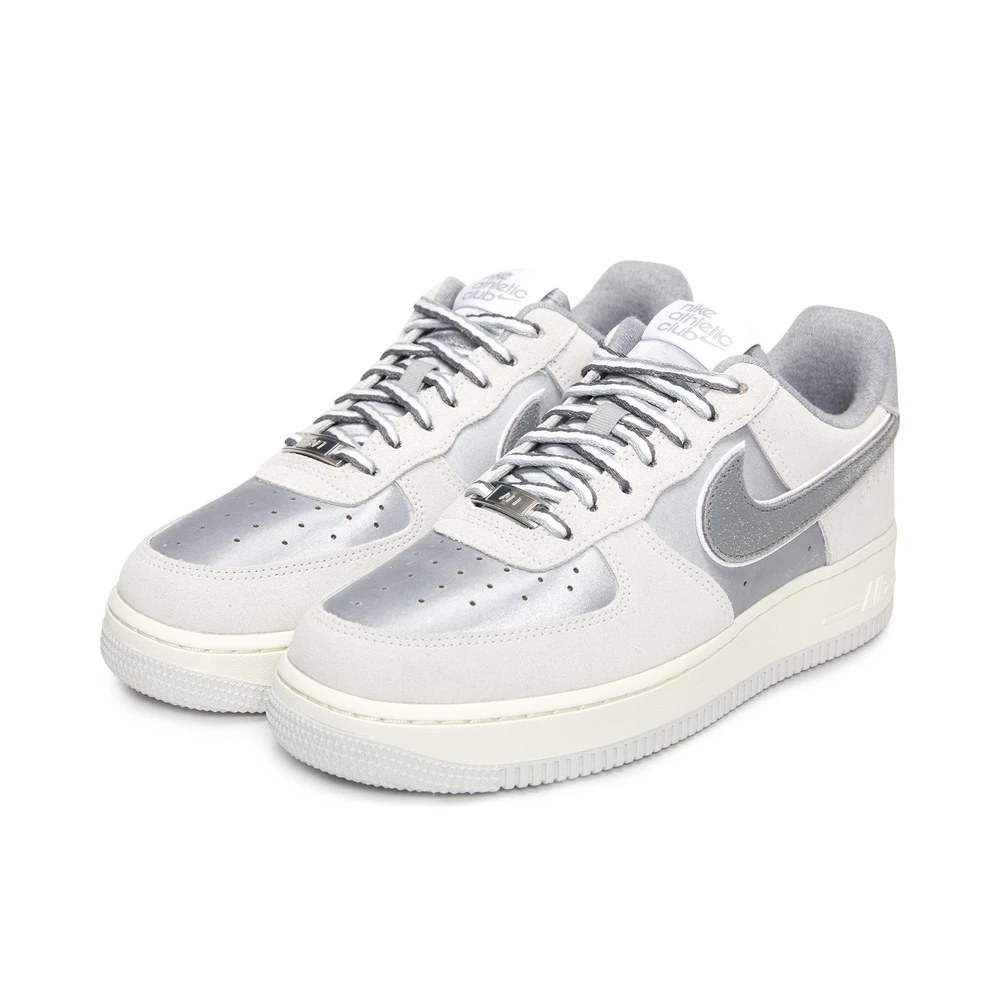 Nike耐克女子空军一号LX板鞋DQ5079-001