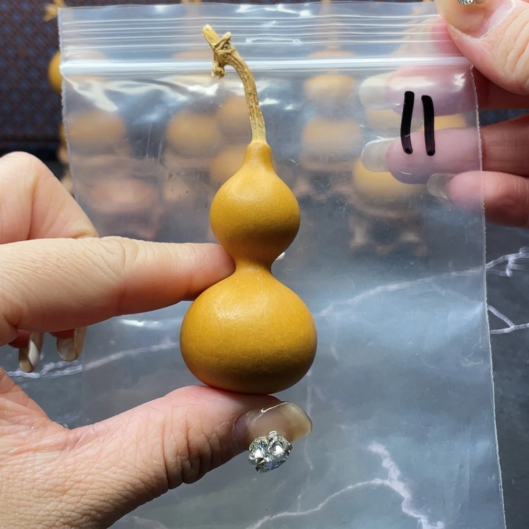 【闪购商品】天然葫芦郑**。