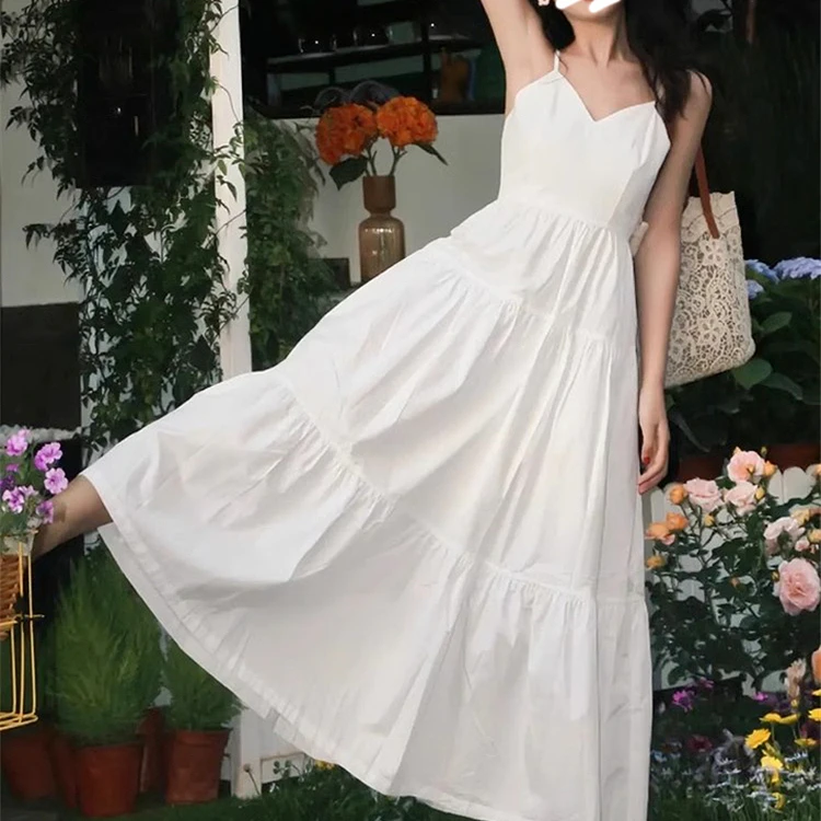法式白色v领吊带裙气质高腰设计甜美复古小众礼服中长款连衣裙