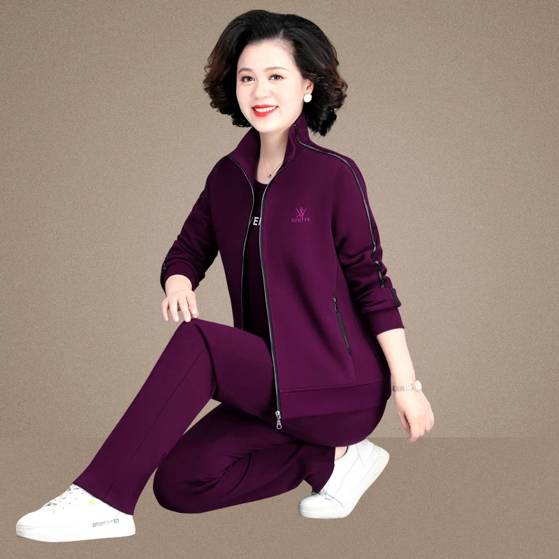 妈妈春装运动服套装女中老年新款春秋外套大码中年上衣洋气三件套