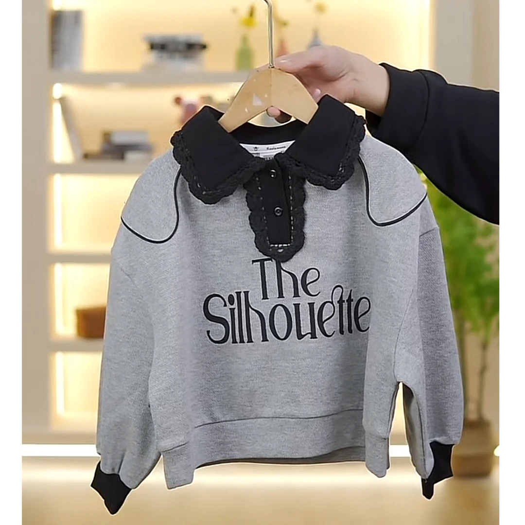 8112考拉撞色小翻领春秋卫衣