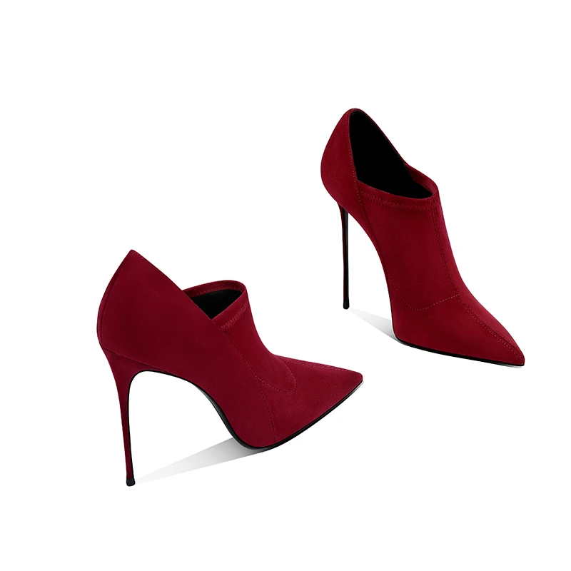 2025新款爆款气质深口百搭单鞋尖头细跟大码鞋洋气职业小众高跟鞋