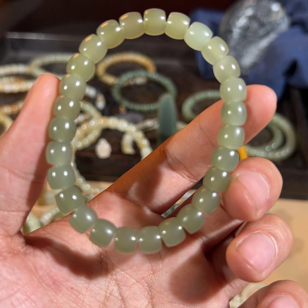 和田玉手链未镶嵌