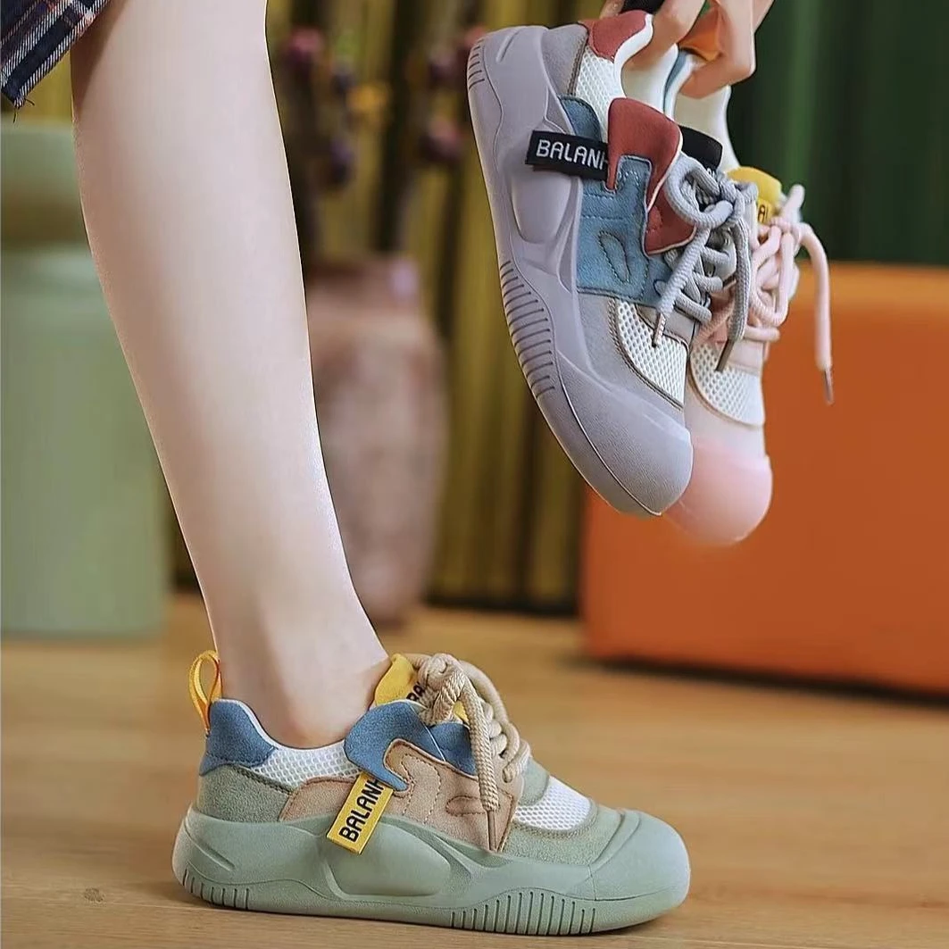 -运动鞋2024春季新款踩屎感舒适软底超轻防滑百搭厚底休闲女鞋