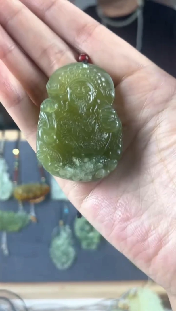 【闪购商品】岫玉颈饰未镶嵌岫玉