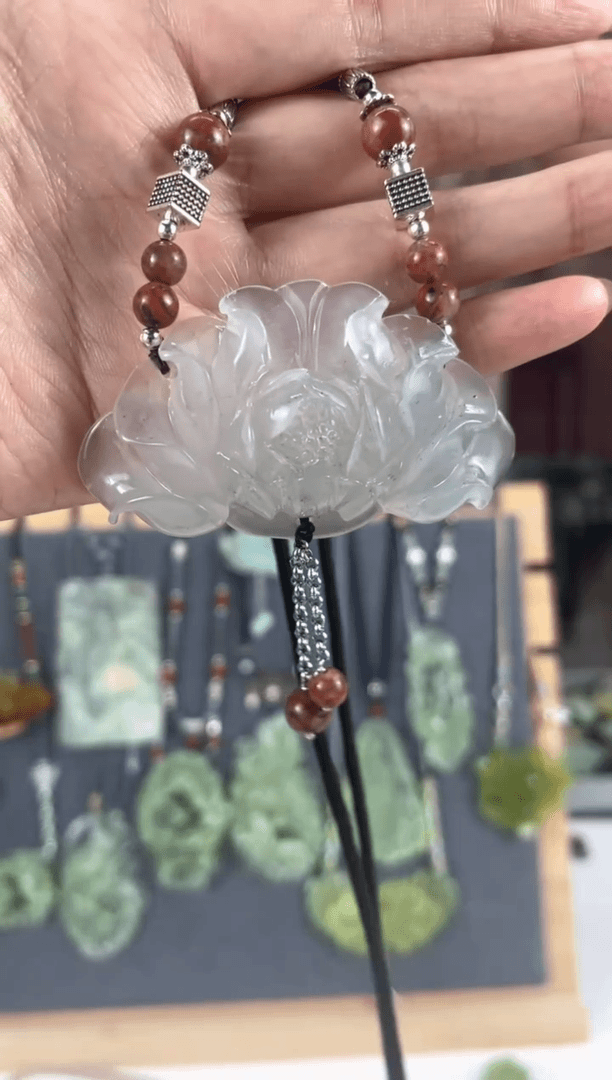 【闪购商品】岫玉颈饰未镶嵌岫玉