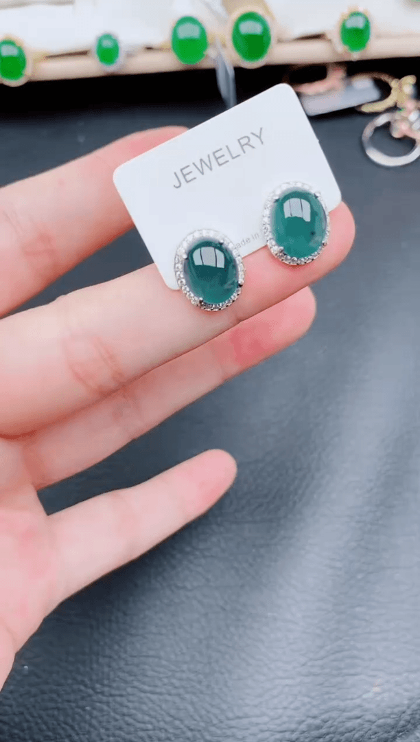 【闪购商品】翡翠耳饰银S925镶嵌天然翡翠A货272
