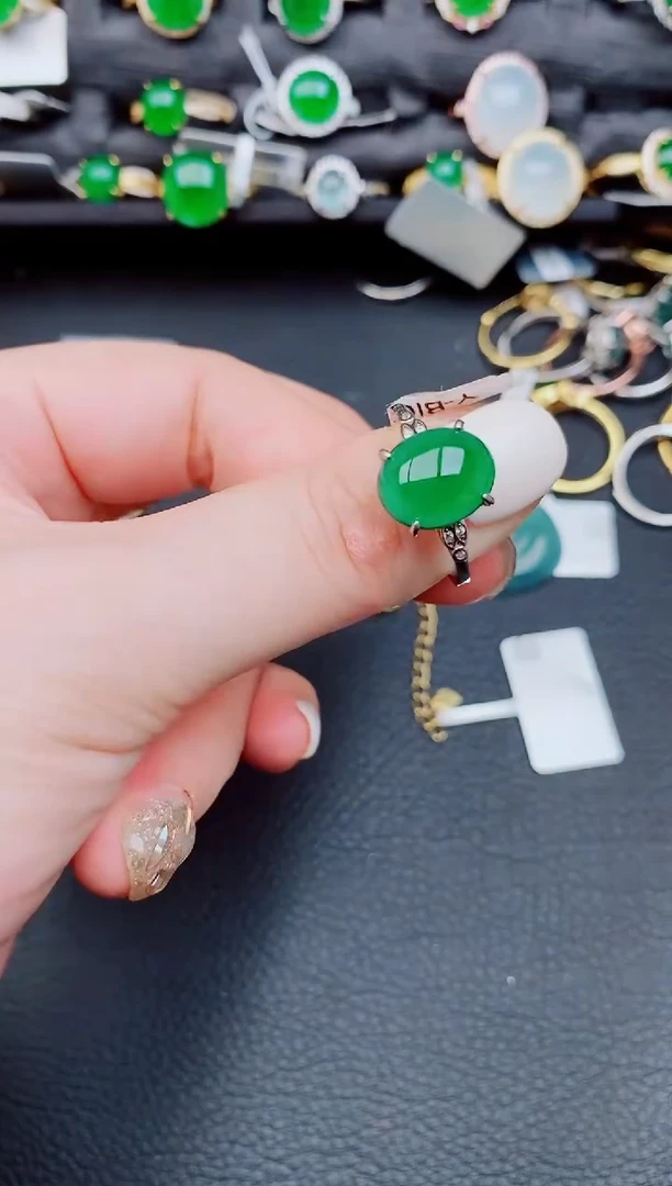 【闪购商品】翡翠戒指银S925镶嵌天然a货翡翠644